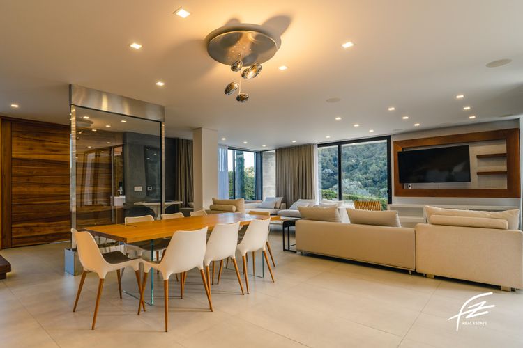Casa de 5 alcobas en venta en Vía Las Palmas, Envigado, 760 m² · foto 4 de 20