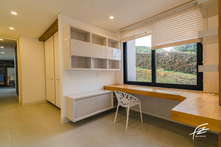 Casa de 5 alcobas en venta en Vía Las Palmas, Envigado, 760 m² · foto 12 de 20