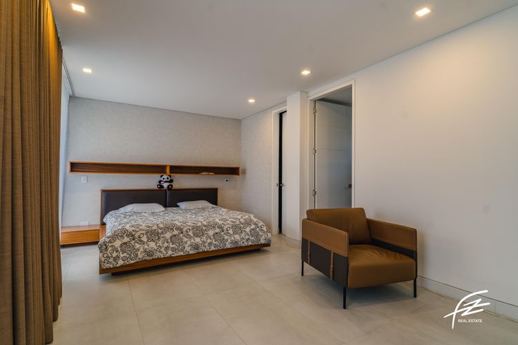 Casa de 5 alcobas en venta en Vía Las Palmas, Envigado, 760 m² · foto 16 de 20