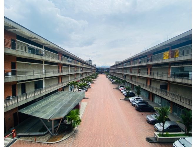 Local en arriendo en Cristo Rey, Medellín, 277 m² · foto 11 de 11