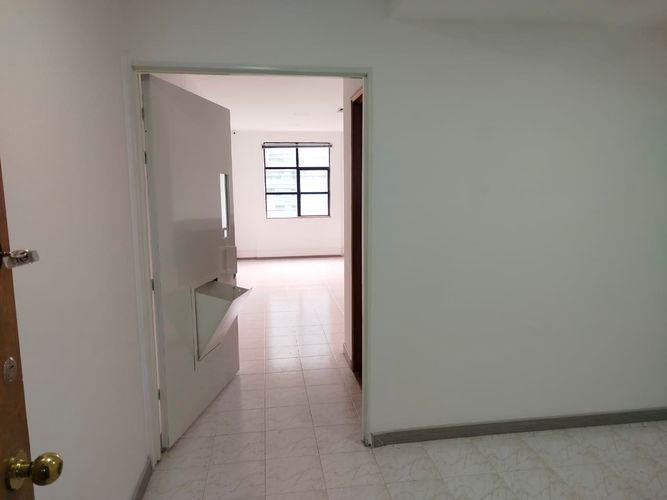 Oficina en arriendo en Patio Bonito, Medellín, 35 m² · foto 9 de 13