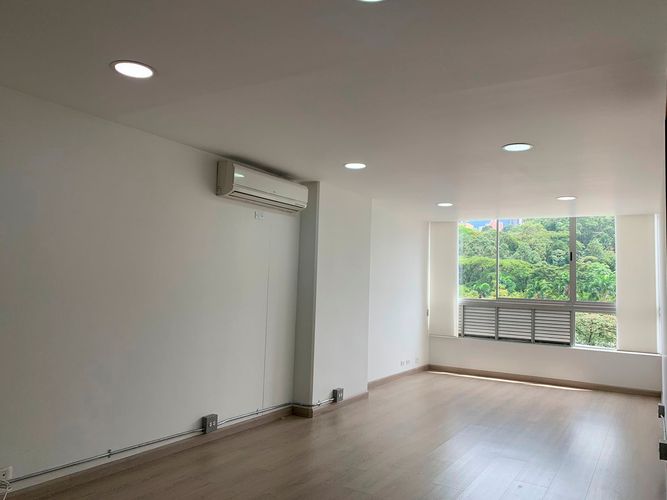 Oficina en arriendo en El Poblado, Medellín, 32 m² · foto 8 de 8