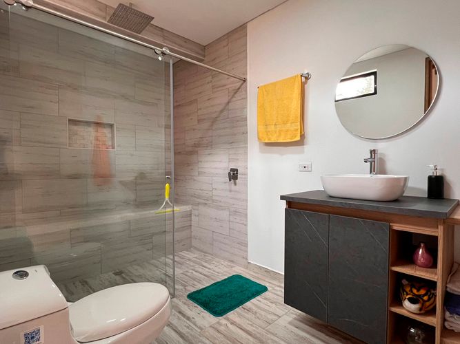 Casa de 3 alcobas en venta en La Ceja, 432 m² · foto 3 de 19