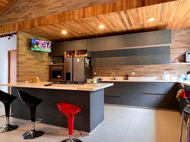 Casa de 3 alcobas en venta en La Ceja, 432 m² · foto 10 de 19
