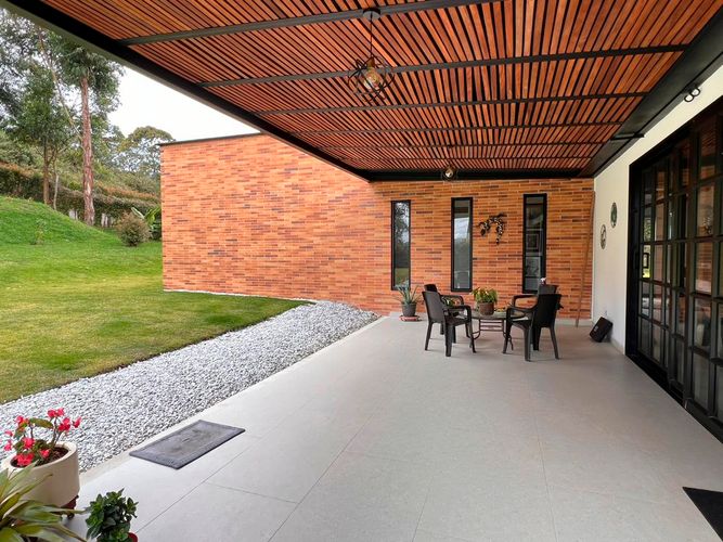 Casa de 3 alcobas en venta en La Ceja, 432 m² · foto 16 de 19