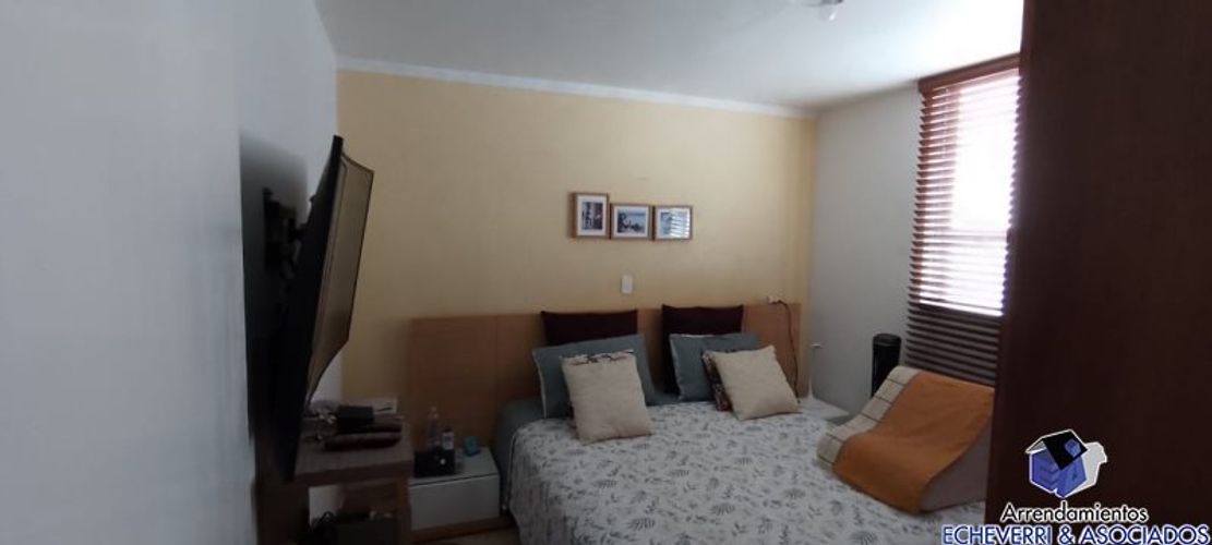 Casa de 6 alcobas en venta en La Magnolia, Envigado, 324 m² · foto 4 de 24