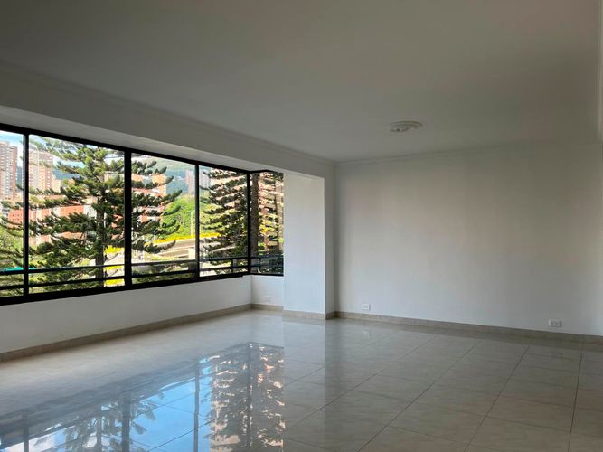 Apartamento de 3 alcobas en venta en La Florida, Medellín, 145 m² · foto 15 de 18