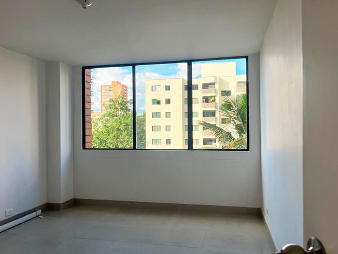 Apartamento de 3 alcobas en venta en La Florida, Medellín, 145 m² · foto 18 de 18