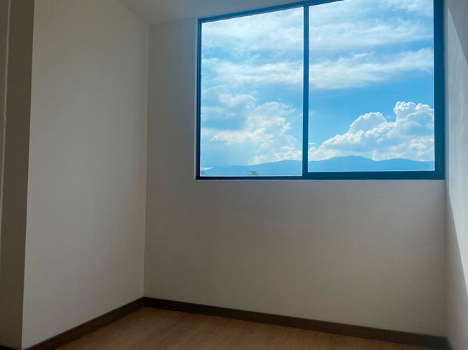 Apartamento de 3 alcobas en arriendo en Loma Del Escobero, Envigado, 93 m² · foto 13 de 16