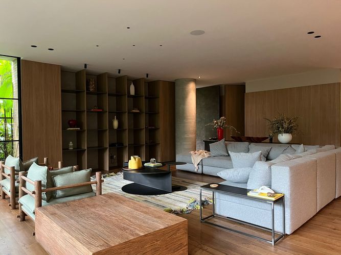 Apartamento de 3 alcobas en venta en El Poblado, Medellín, 380 m² · foto 2 de 20