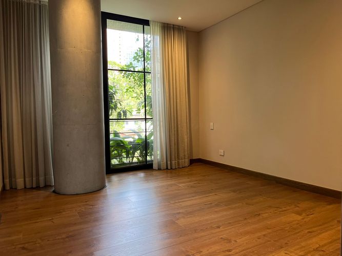 Apartamento de 3 alcobas en venta en El Poblado, Medellín, 337 m² · foto 18 de 20