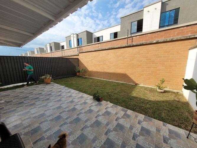 Casa de 3 alcobas en venta en Juan De Ampudia, Jamundí, 112 m² · foto 2 de 18