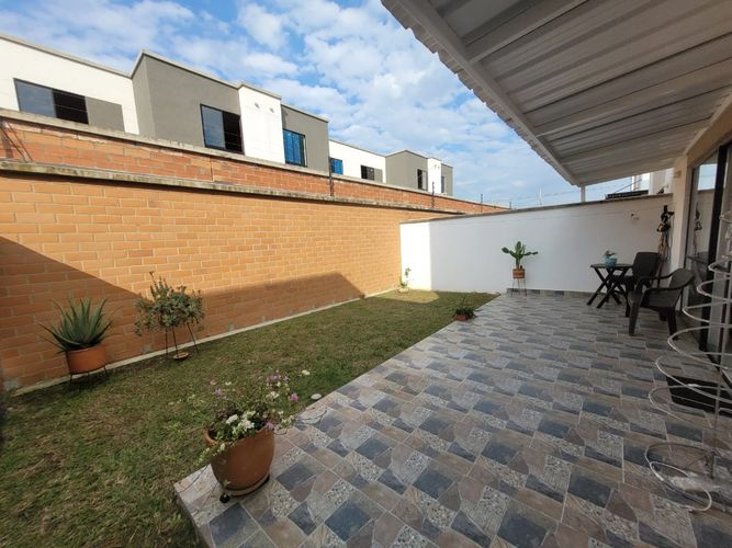 Casa de 3 alcobas en venta en Juan De Ampudia, Jamundí, 112 m² · foto 3 de 18