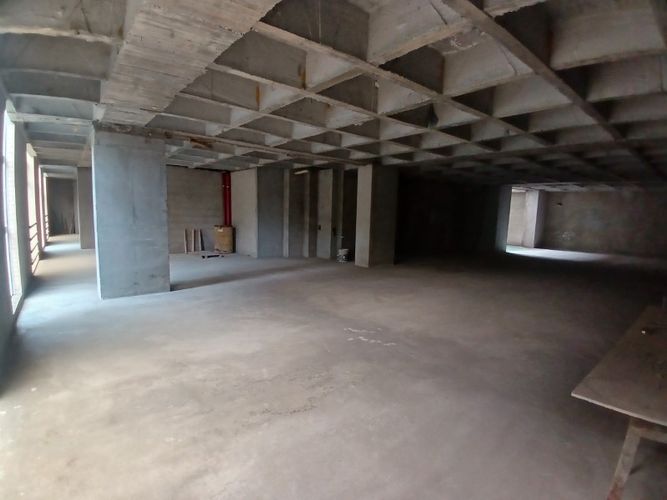 Bodega en arriendo en Conquistadores, Medellín, 1300 m² · foto 4 de 24