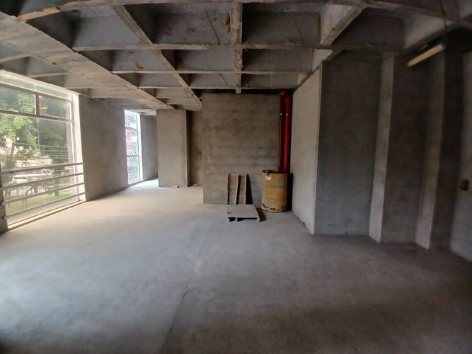 Bodega en arriendo en Conquistadores, Medellín, 1300 m² · foto 6 de 24
