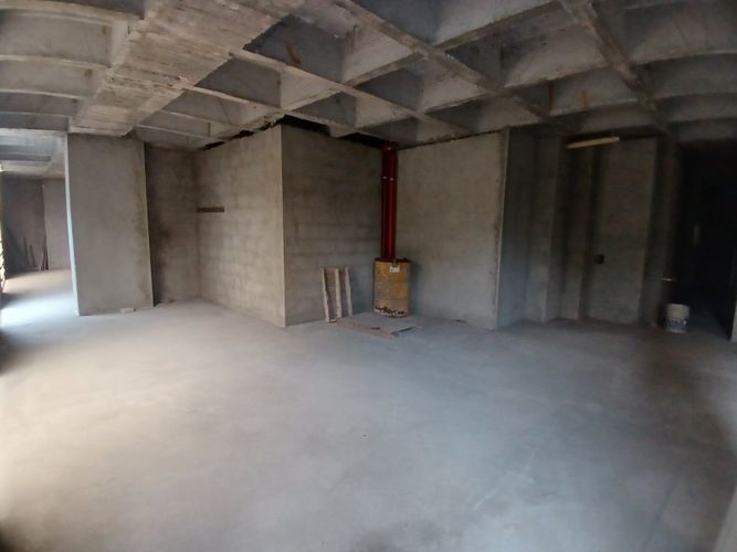 Bodega en arriendo en Conquistadores, Medellín, 1300 m² · foto 7 de 24