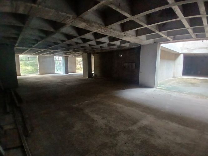 Bodega en arriendo en Conquistadores, Medellín, 1300 m² · foto 8 de 24