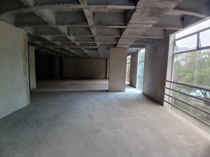 Bodega en arriendo en Conquistadores, Medellín, 1300 m² · foto 16 de 24