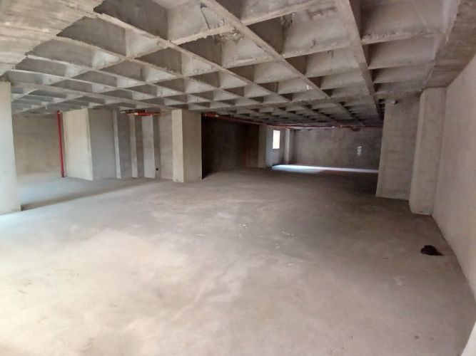 Bodega en arriendo en Conquistadores, Medellín, 1300 m² · foto 19 de 24