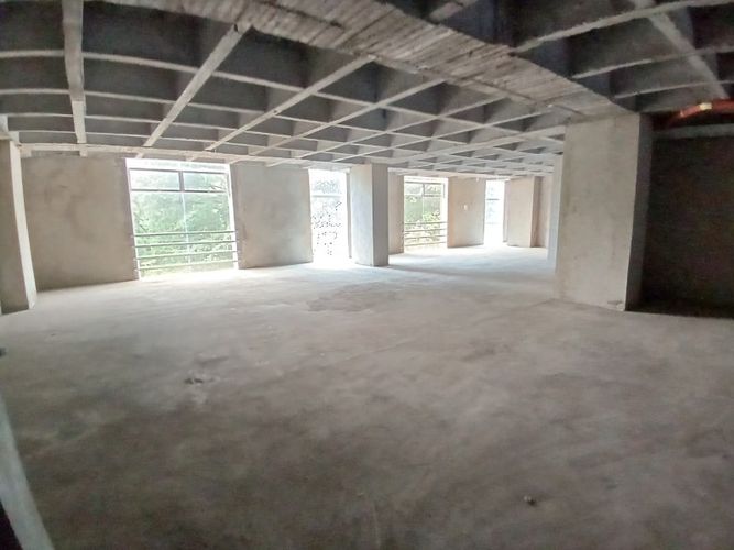 Bodega en arriendo en Conquistadores, Medellín, 1300 m² · foto 24 de 24