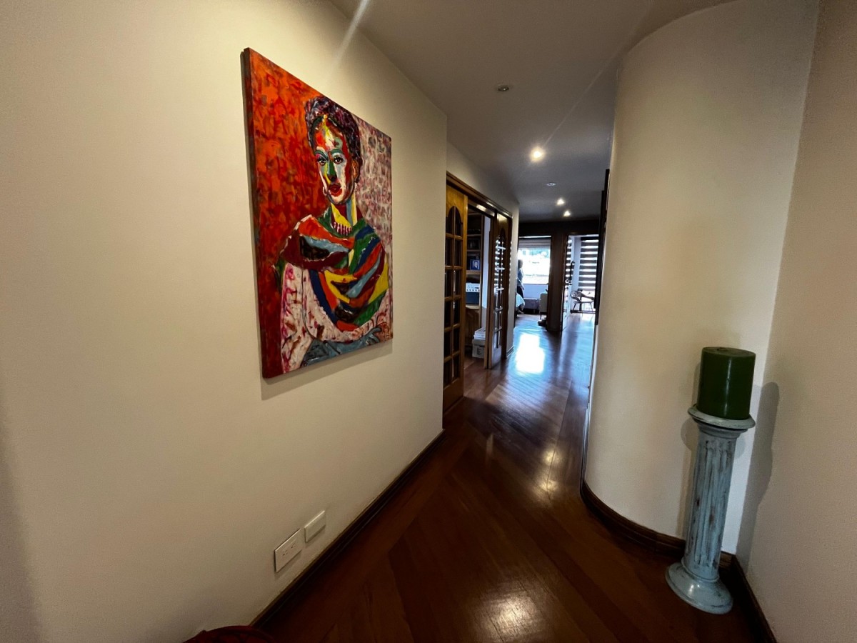 Apartamento en venta en Chicó Alto, Bogotá · foto 9 de 24