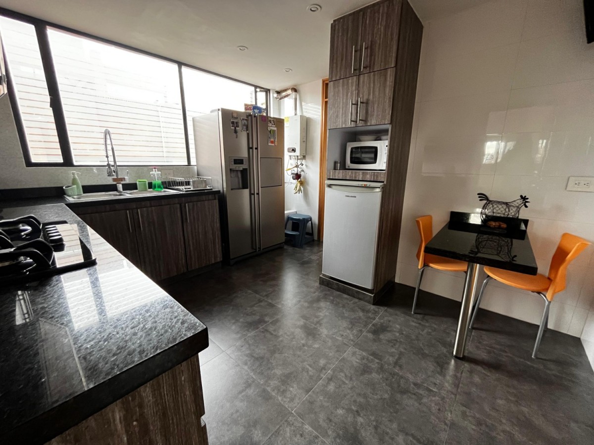 Apartamento en venta en Chicó Alto, Bogotá · foto 14 de 24
