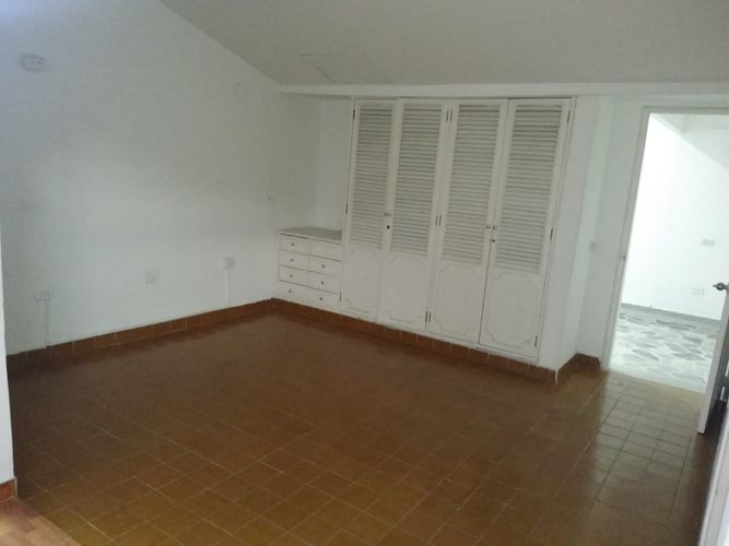 Local en arriendo en La Riviera, Cúcuta, 360 m² · foto 2 de 23