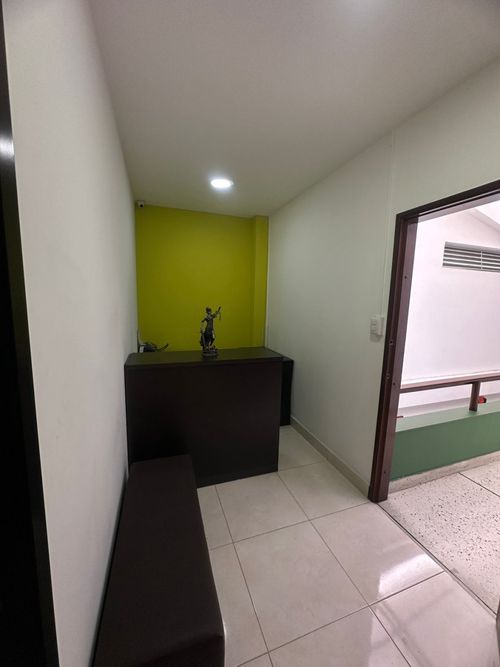Oficina en venta en Sector Lago Uribe, Pereira, 36 m² · foto 10 de 15