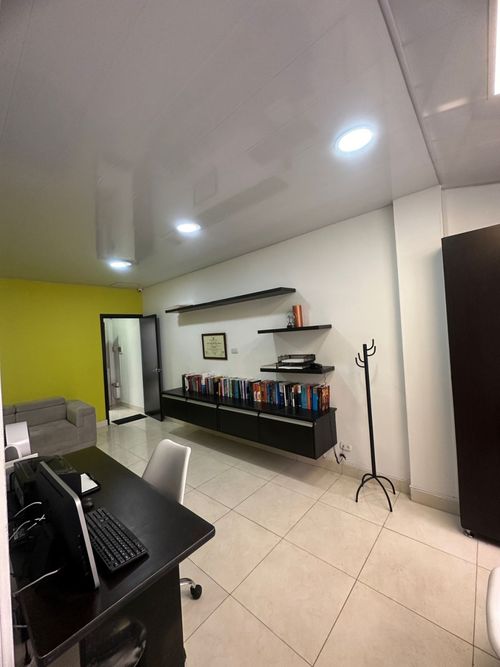 Oficina en venta en Sector Lago Uribe, Pereira, 36 m² · foto 14 de 15