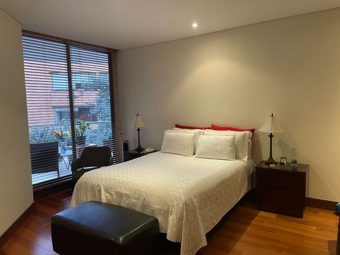 Apartamento de 3 alcobas en arriendo en Chicó Reservado, Bogotá, 206 m² · foto 16 de 24