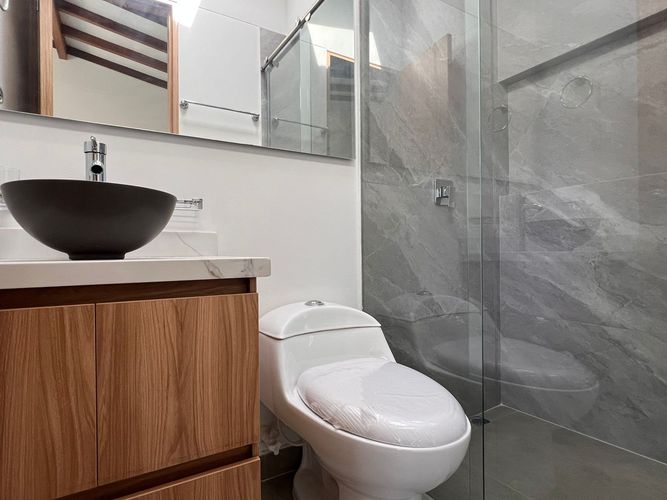 Casa de 4 alcobas en venta en El Porvenir, Rionegro, 178 m² · foto 4 de 19