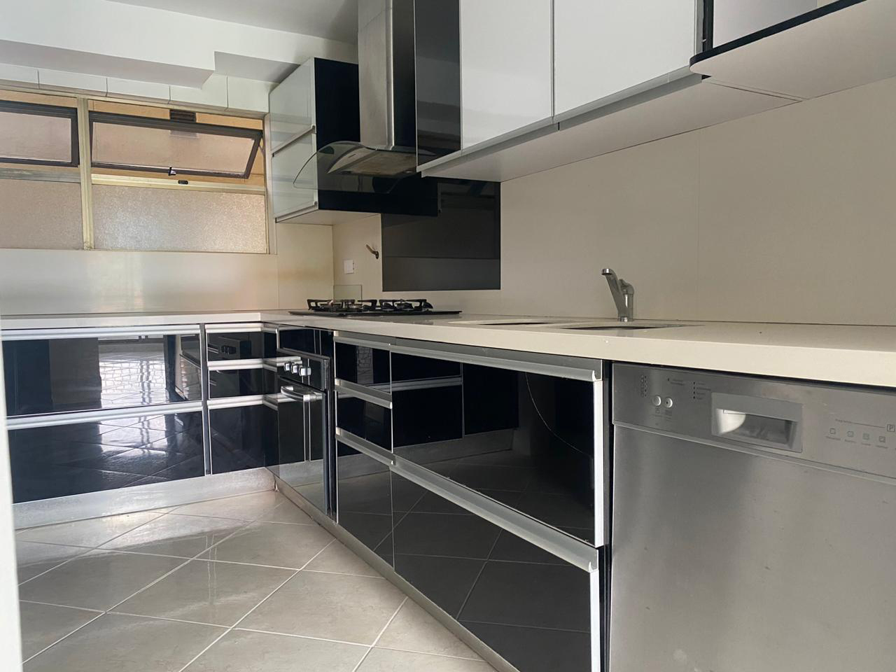 Apartamento en venta en Loma Benedictinos, Envigado · foto 4 de 17