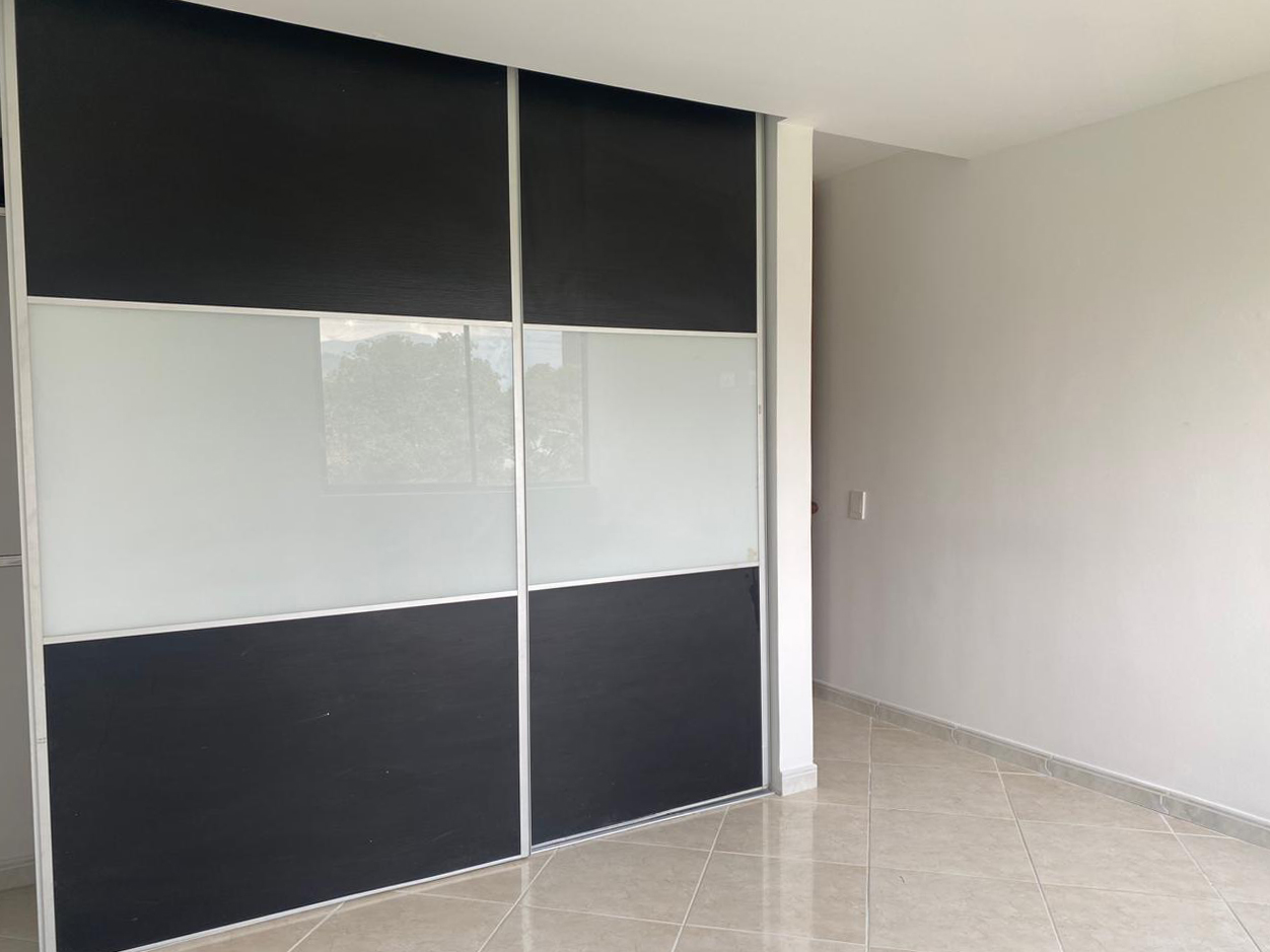 Apartamento en venta en Loma Benedictinos, Envigado · foto 10 de 17