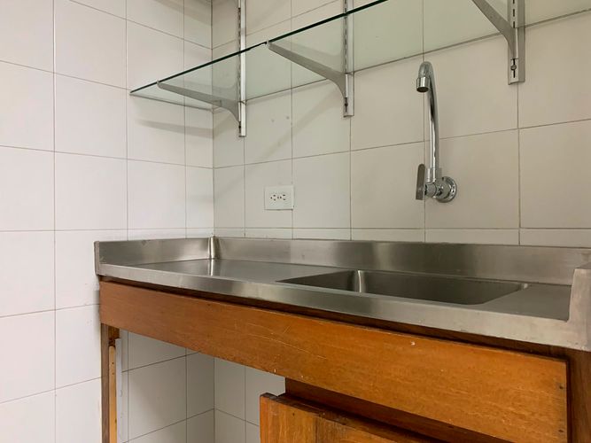 Oficina en arriendo en El Poblado, Medellín, 40 m² · foto 8 de 10