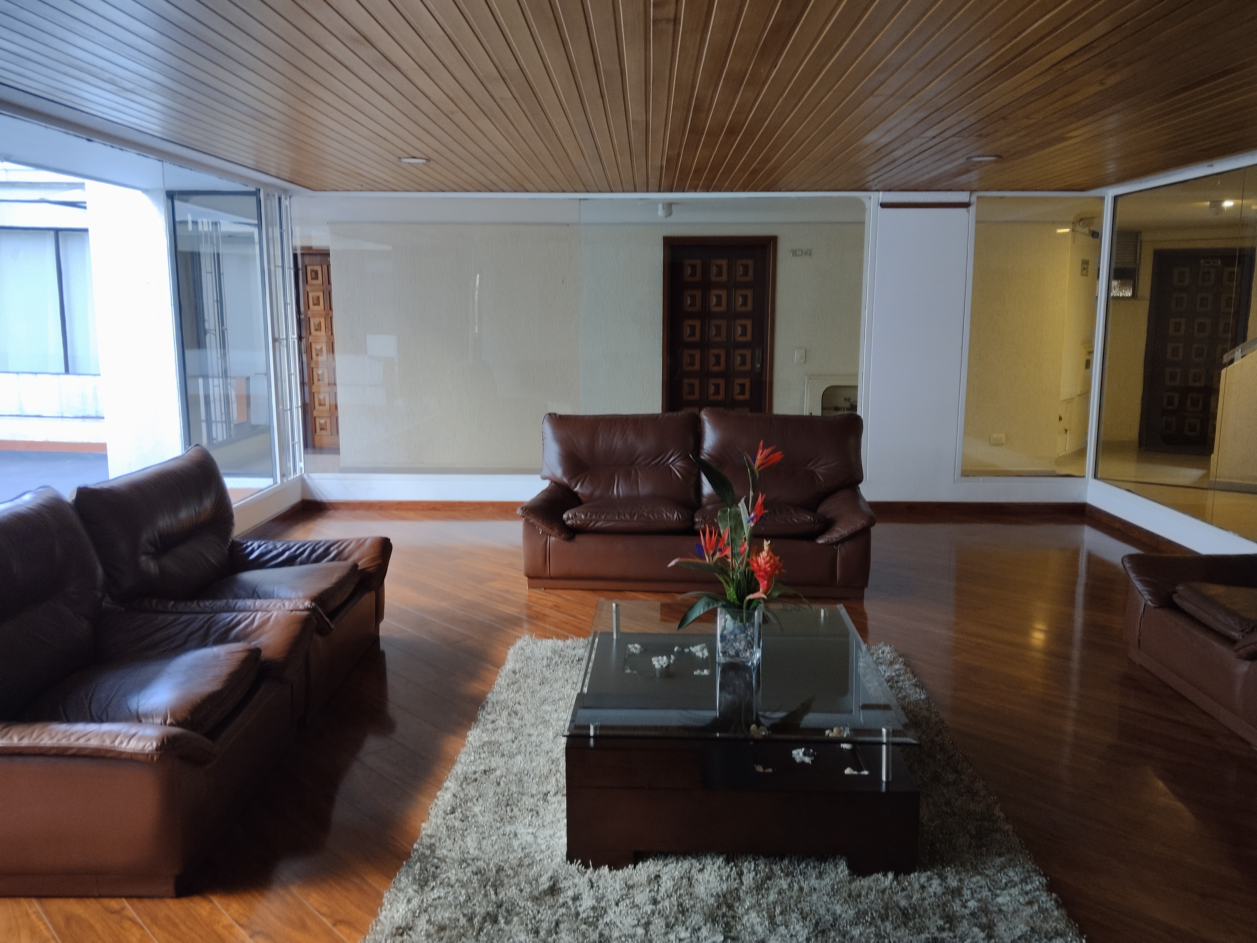 Apartamento en venta en Santa Barbara, Bogotá · foto 9 de 19