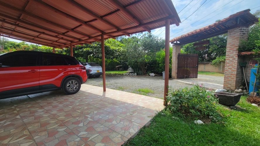 Casa de 5 alcobas en venta en Ciudad Country, Jamundí, 400 m² · foto 9 de 24