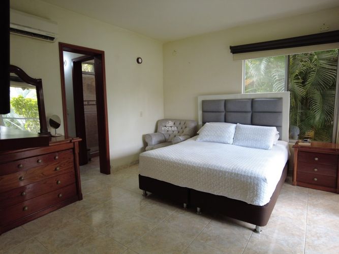 Casa de 5 alcobas en venta en Ciudad Country, Jamundí, 400 m² · foto 14 de 24