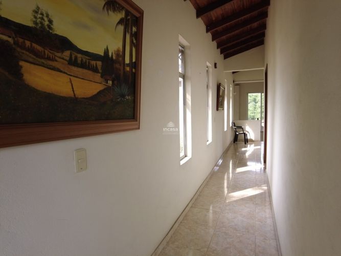 Casa de 5 alcobas en venta en Ciudad Country, Jamundí, 400 m² · foto 23 de 24