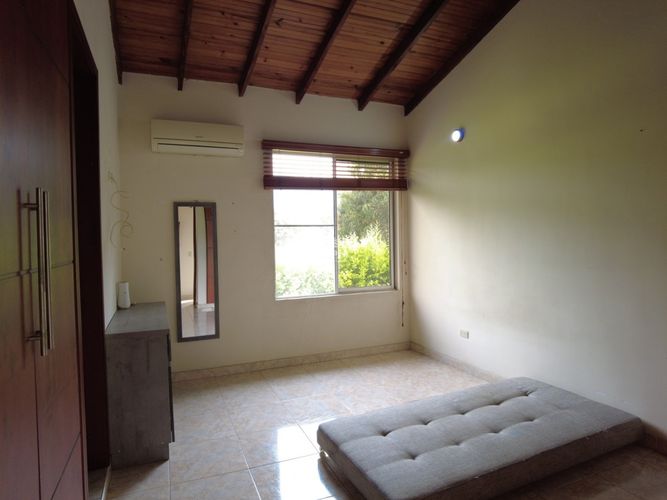 Casa de 5 alcobas en venta en Ciudad Country, Jamundí, 400 m² · foto 24 de 24