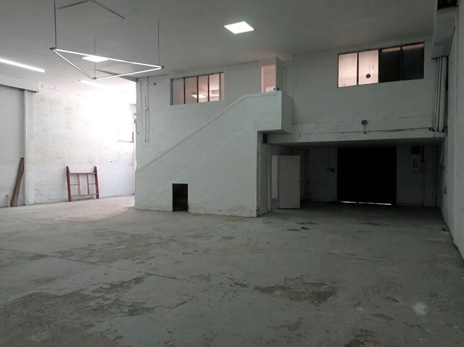 Bodega en arriendo en El Poblado, Medellín, 1000 m² · foto 6 de 17