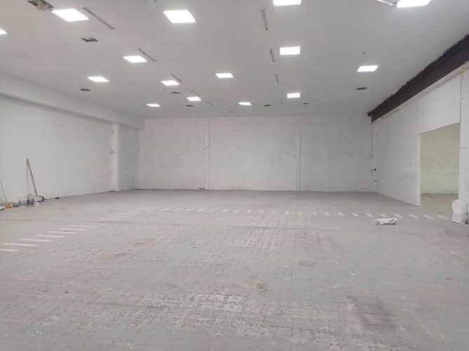 Bodega en arriendo en El Poblado, Medellín, 1000 m² · foto 7 de 17