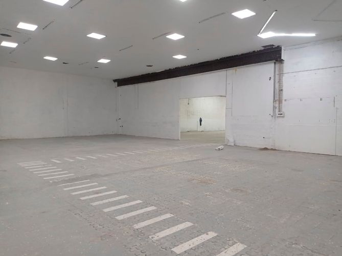 Bodega en arriendo en El Poblado, Medellín, 1000 m² · foto 10 de 17