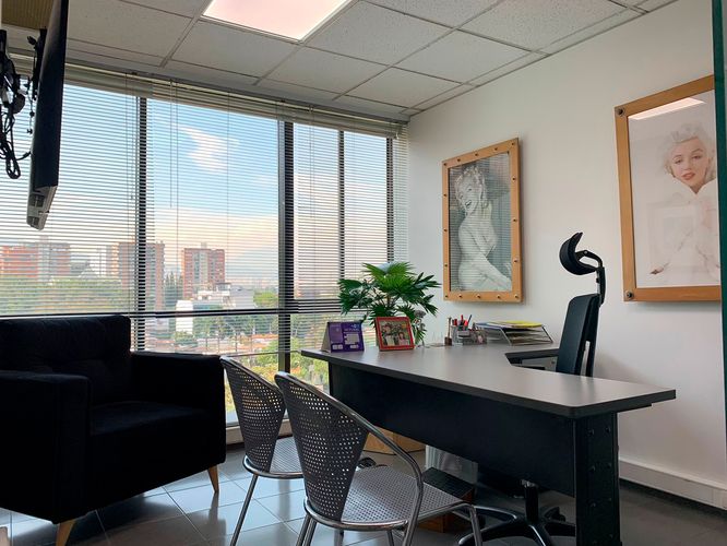 Oficina en arriendo en La Aguacatala, Medellín, 130 m² · foto 12 de 12