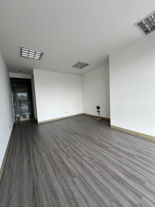 Oficina en venta en San Jose Sur, Pereira, 27 m² · foto 5 de 13