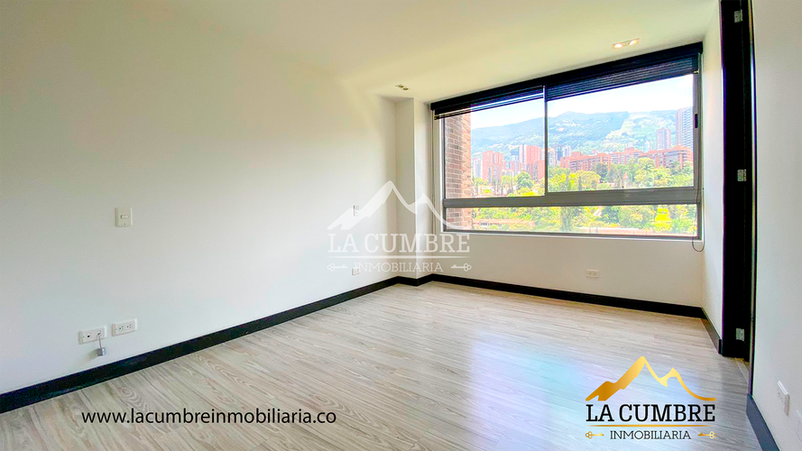 Apartamento de 2 alcobas en arriendo en Los Balsos, Medellín, 100 m² · foto 6 de 10
