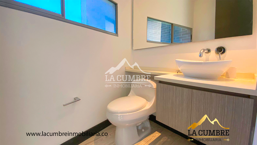 Apartamento de 2 alcobas en arriendo en Los Balsos, Medellín, 100 m² · foto 10 de 10