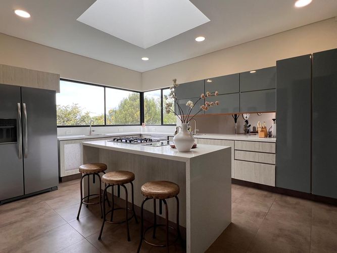 Casa de 4 alcobas en venta en La Ceja, 417 m² · foto 2 de 20