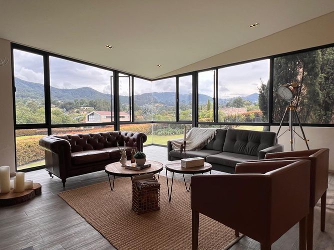 Casa de 4 alcobas en venta en La Ceja, 417 m² · foto 4 de 20