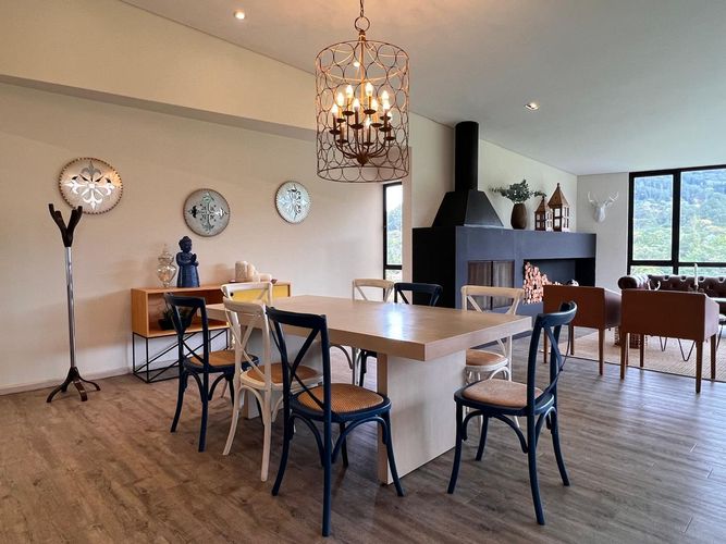 Casa de 4 alcobas en venta en La Ceja, 417 m² · foto 6 de 20