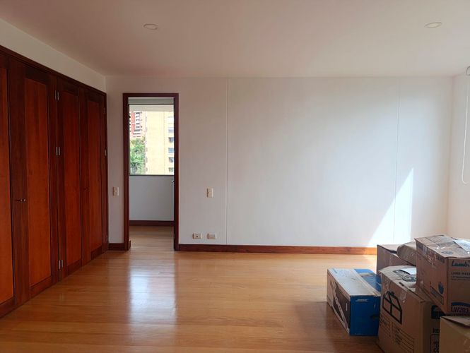 Apartamento de 2 alcobas en arriendo en La Calera, Medellín, 180 m² · foto 9 de 20